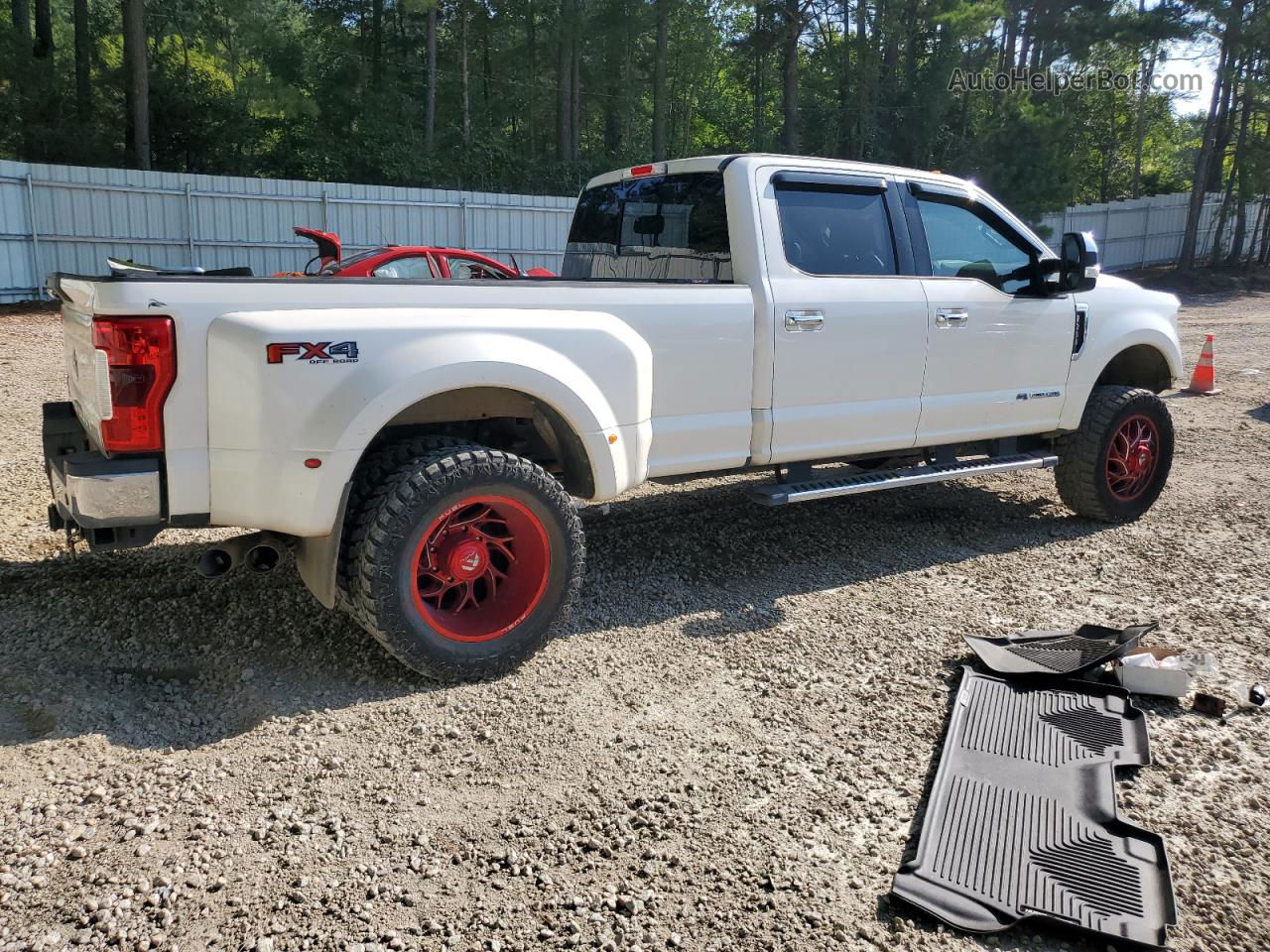 2017 Ford F350 Super Duty White vin: 1FT8W3DTXHED30055