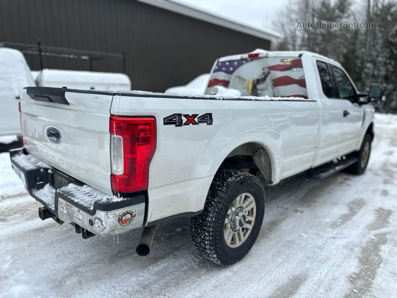 2019 Ford F350 Super Duty White vin: 1FT8X3B64KED97672