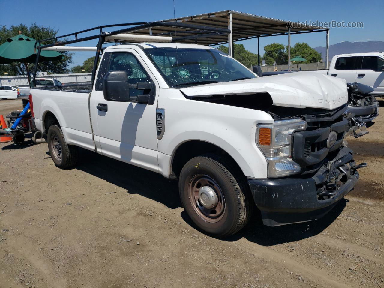 2020 Ford F250 Super Duty White vin: 1FTBF2A61LEE96133