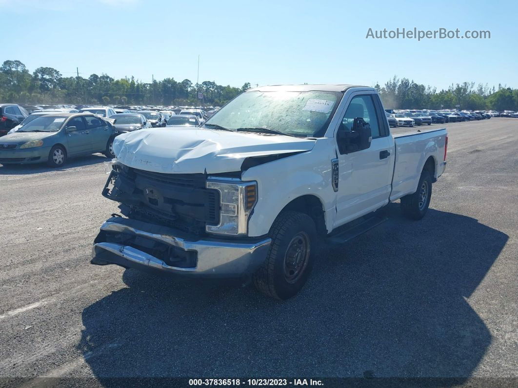 2018 Ford F-250 Xl White vin: 1FTBF2A65JEB12190