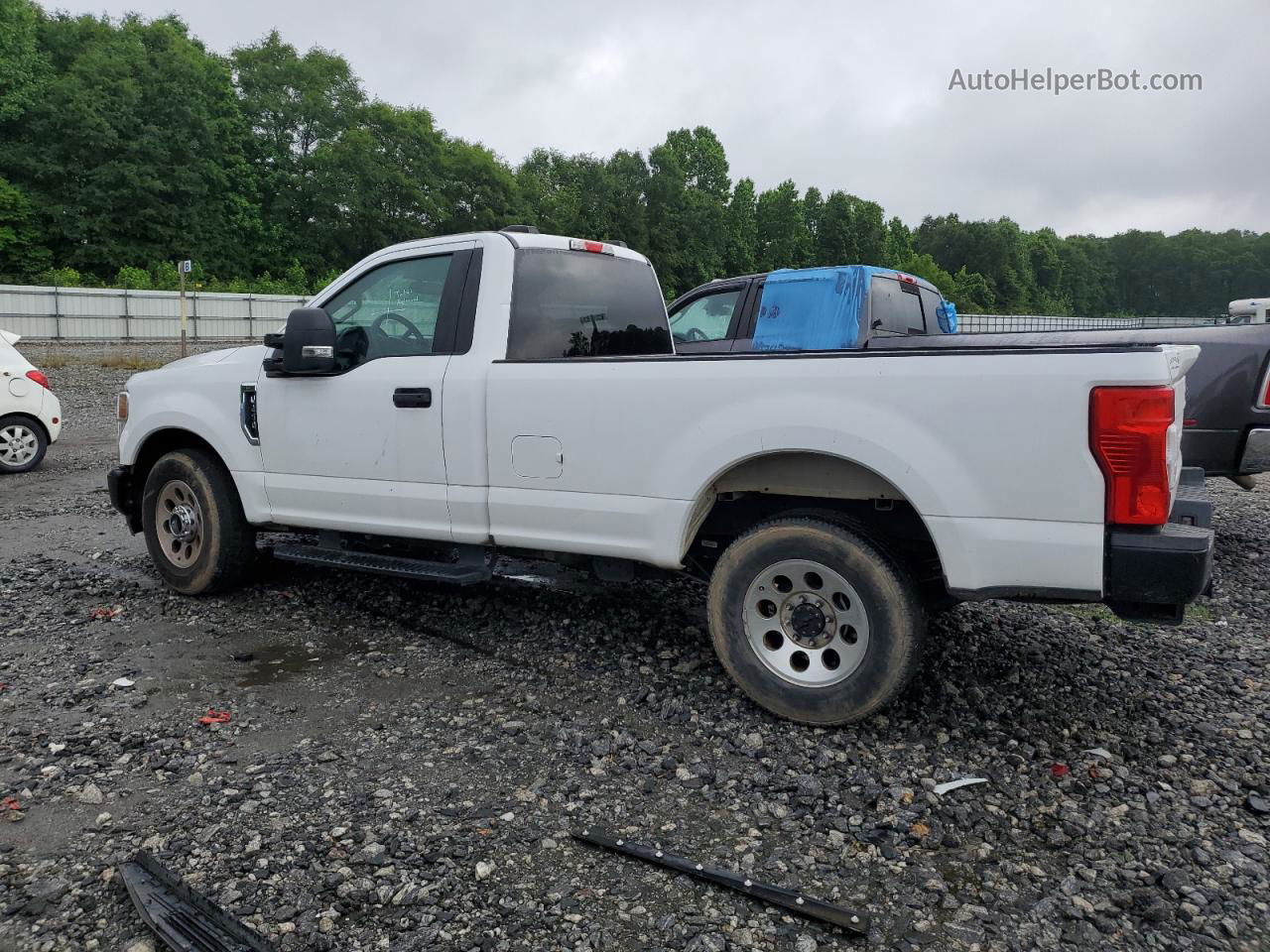 2020 Ford F250 Super Duty White vin: 1FTBF2A65LEE27705