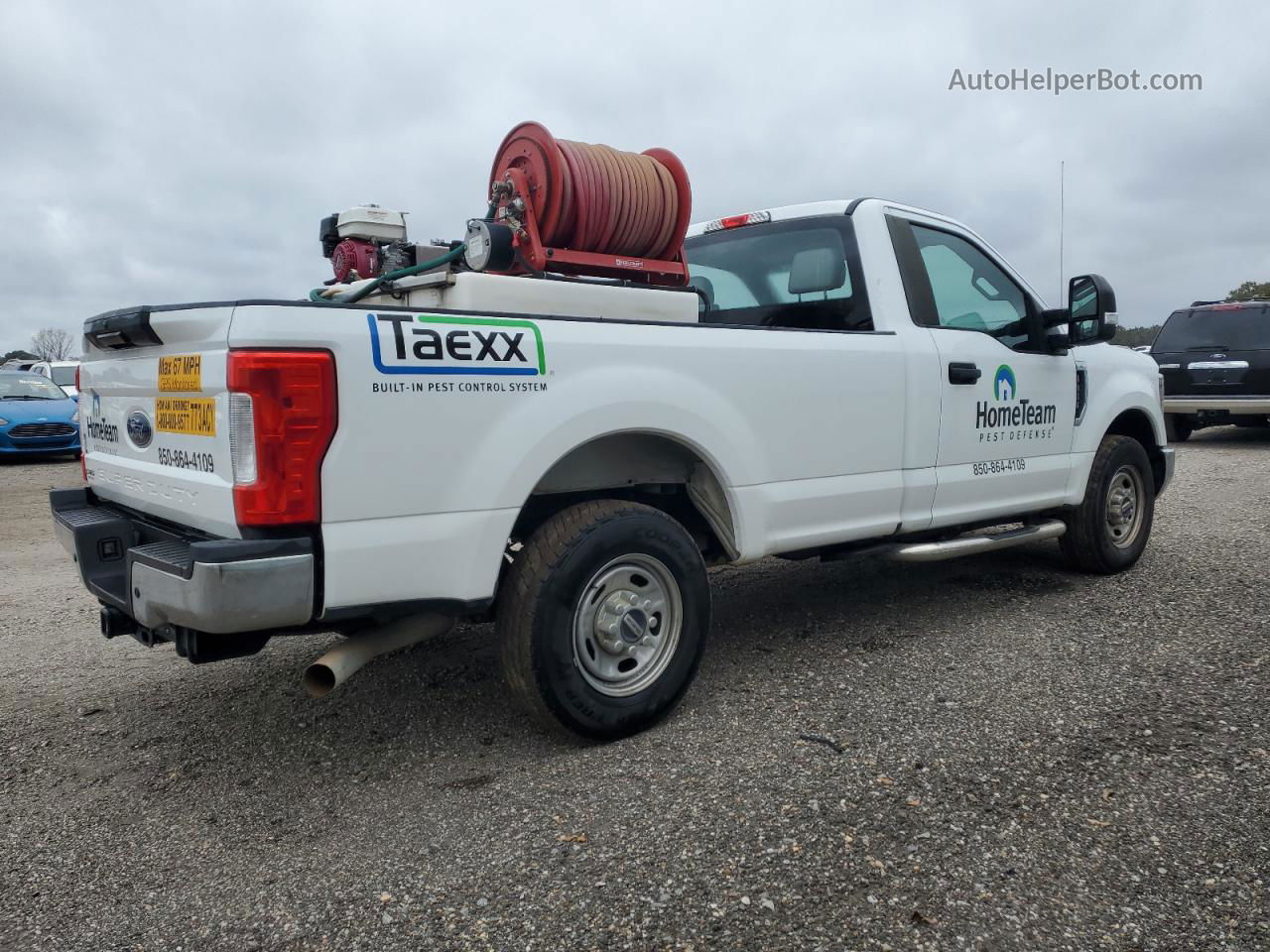 2018 Ford F250 Super Duty White vin: 1FTBF2A66JEC73941