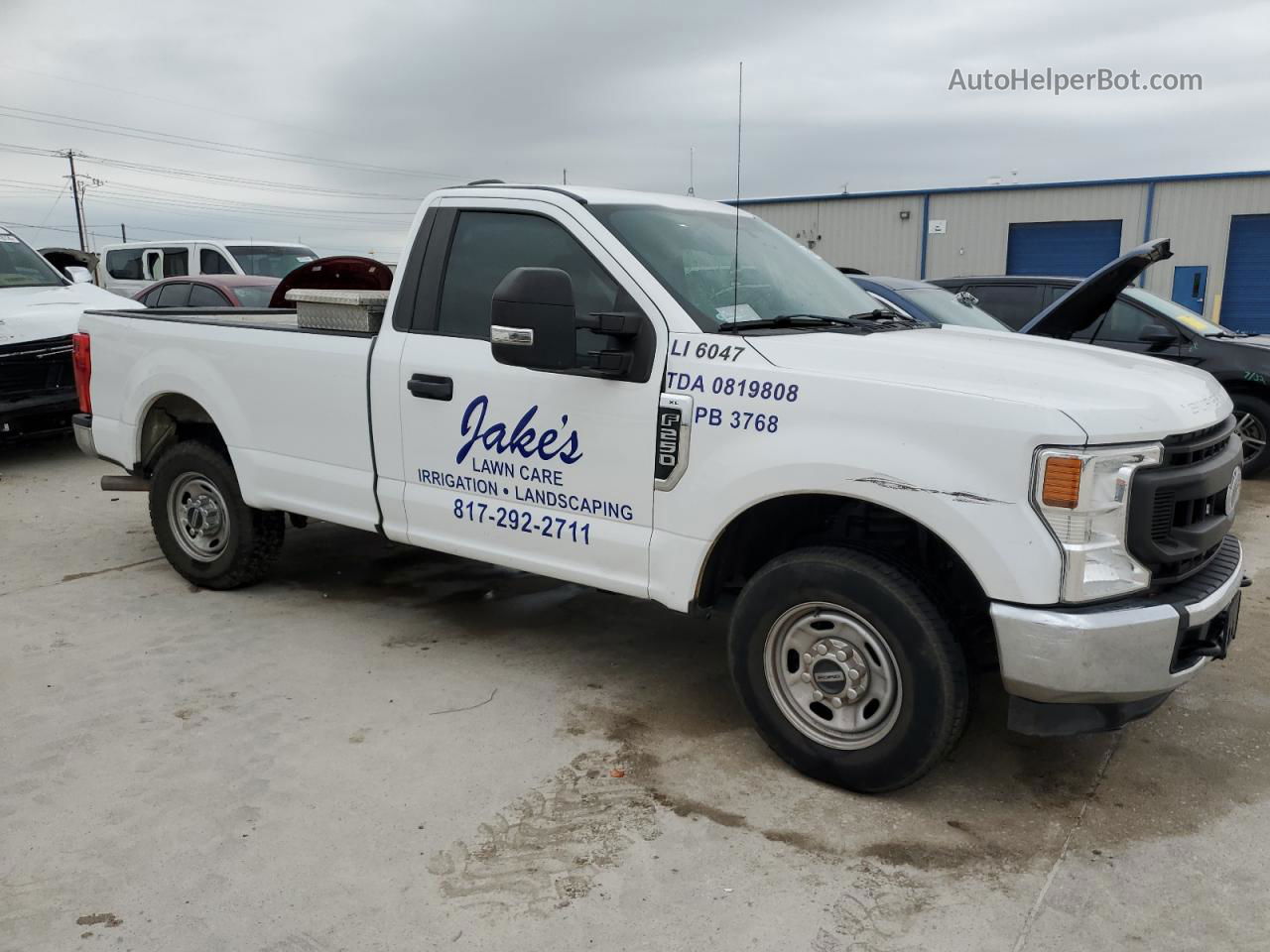 2020 Ford F250 Super Duty White vin: 1FTBF2A67LED15827