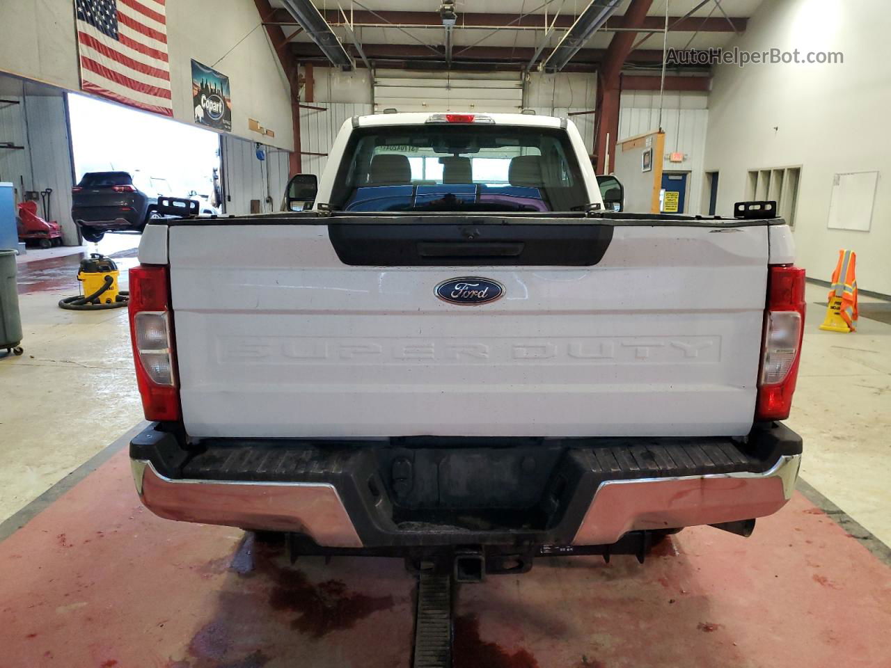 2020 Ford F250 Super Duty White vin: 1FTBF2B63LED19856