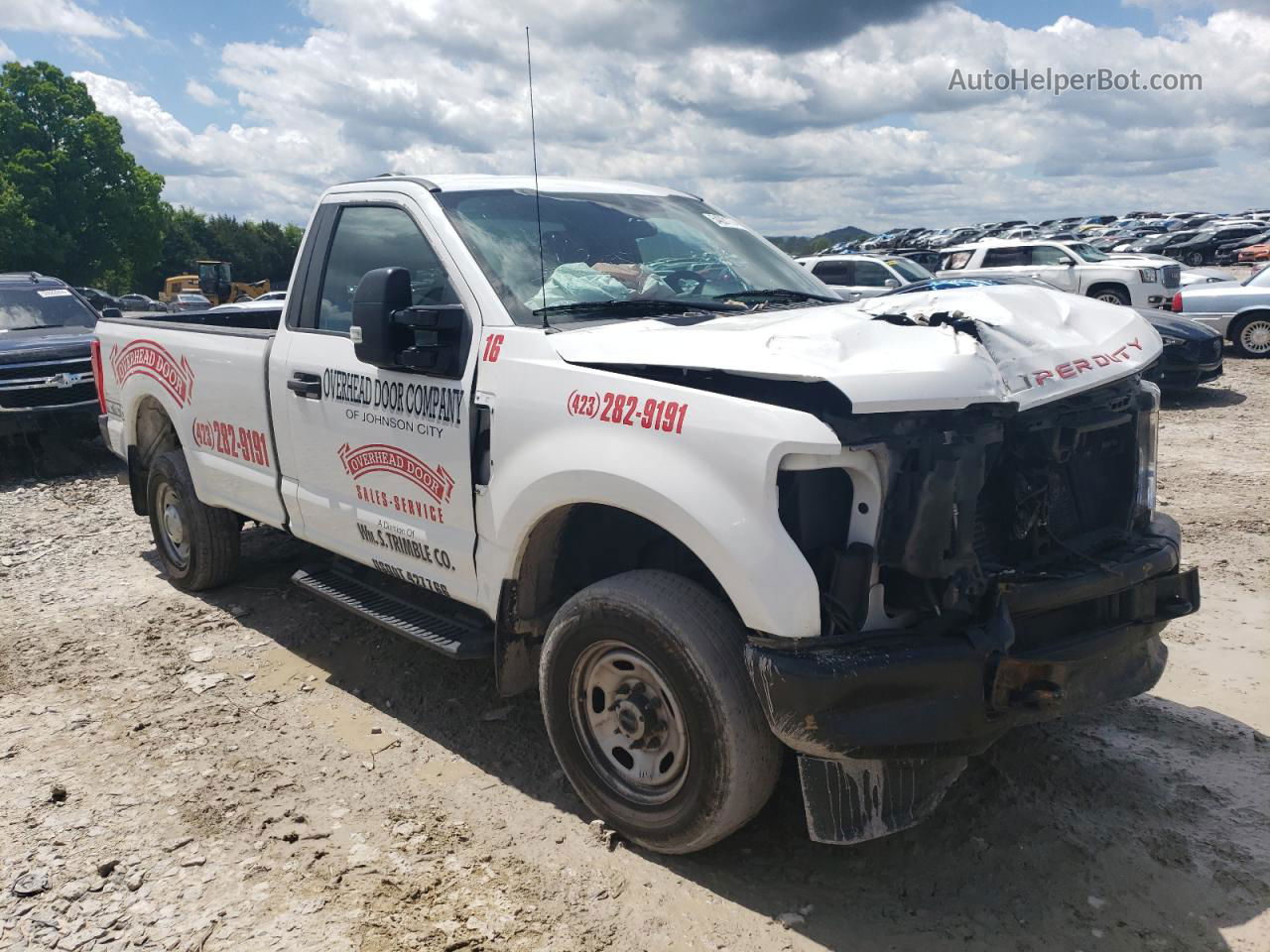 2020 Ford F250 Super Duty White vin: 1FTBF2B69LEC51983