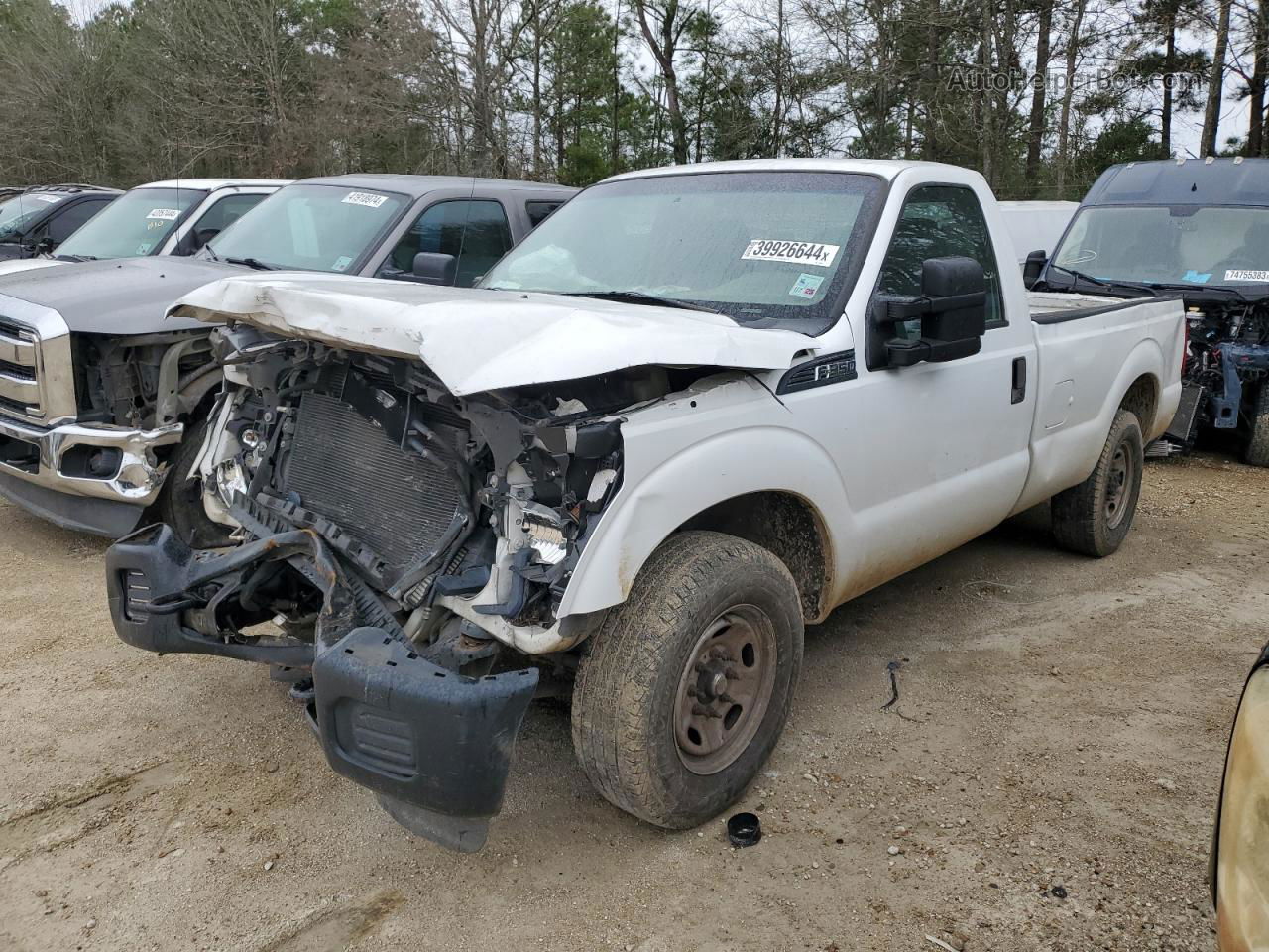 2014 Ford F350 Super Duty White vin: 1FTBF3A65EEA04261