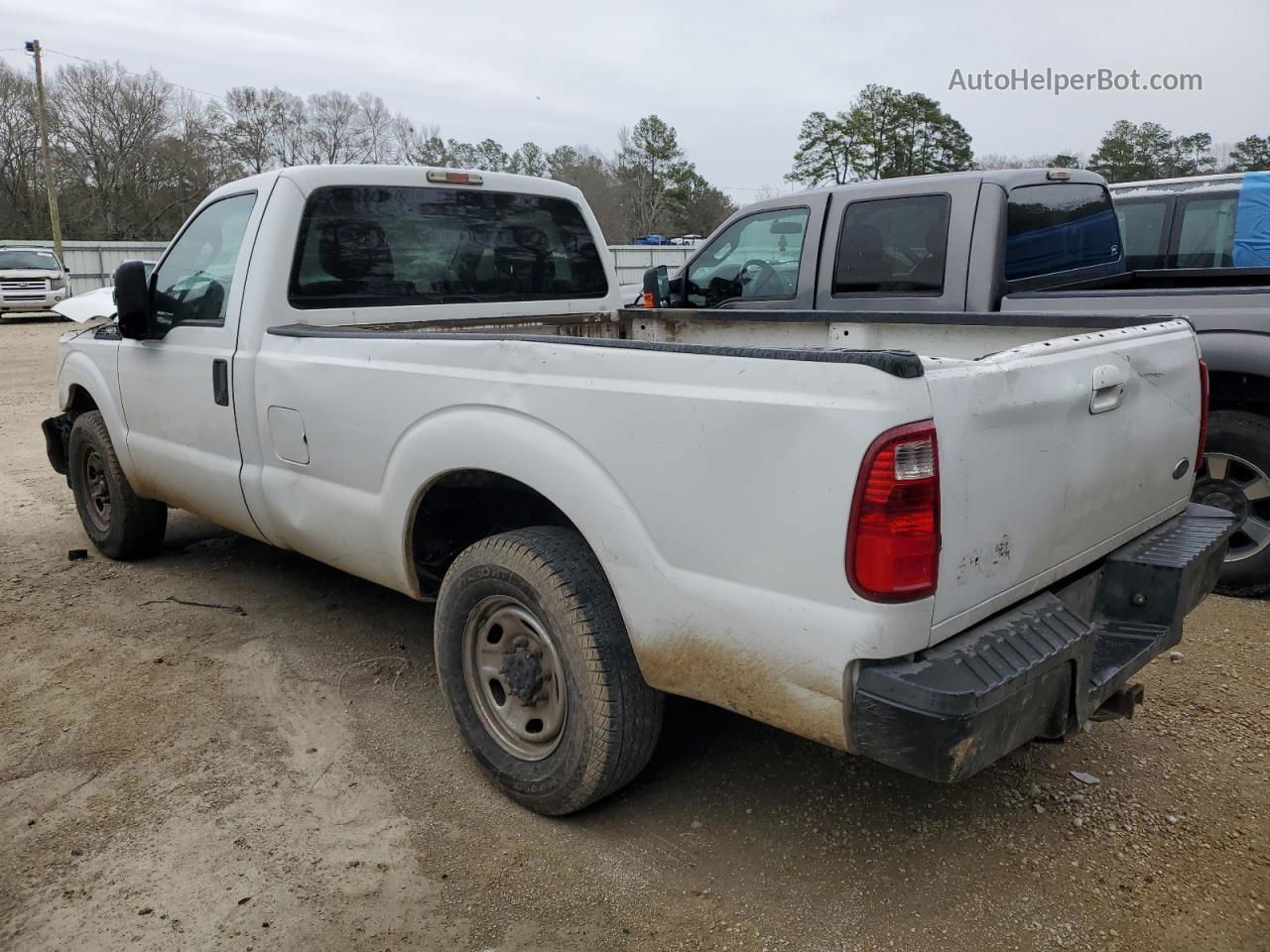 2014 Ford F350 Super Duty White vin: 1FTBF3A65EEA04261