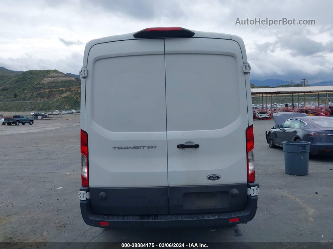 2020 Ford Transit-250   White vin: 1FTBR1C8XLKA84410