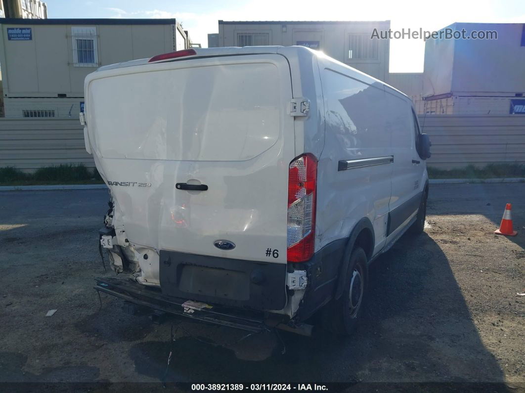 2020 Ford Transit-250   Белый vin: 1FTBR1Y83LKA09086