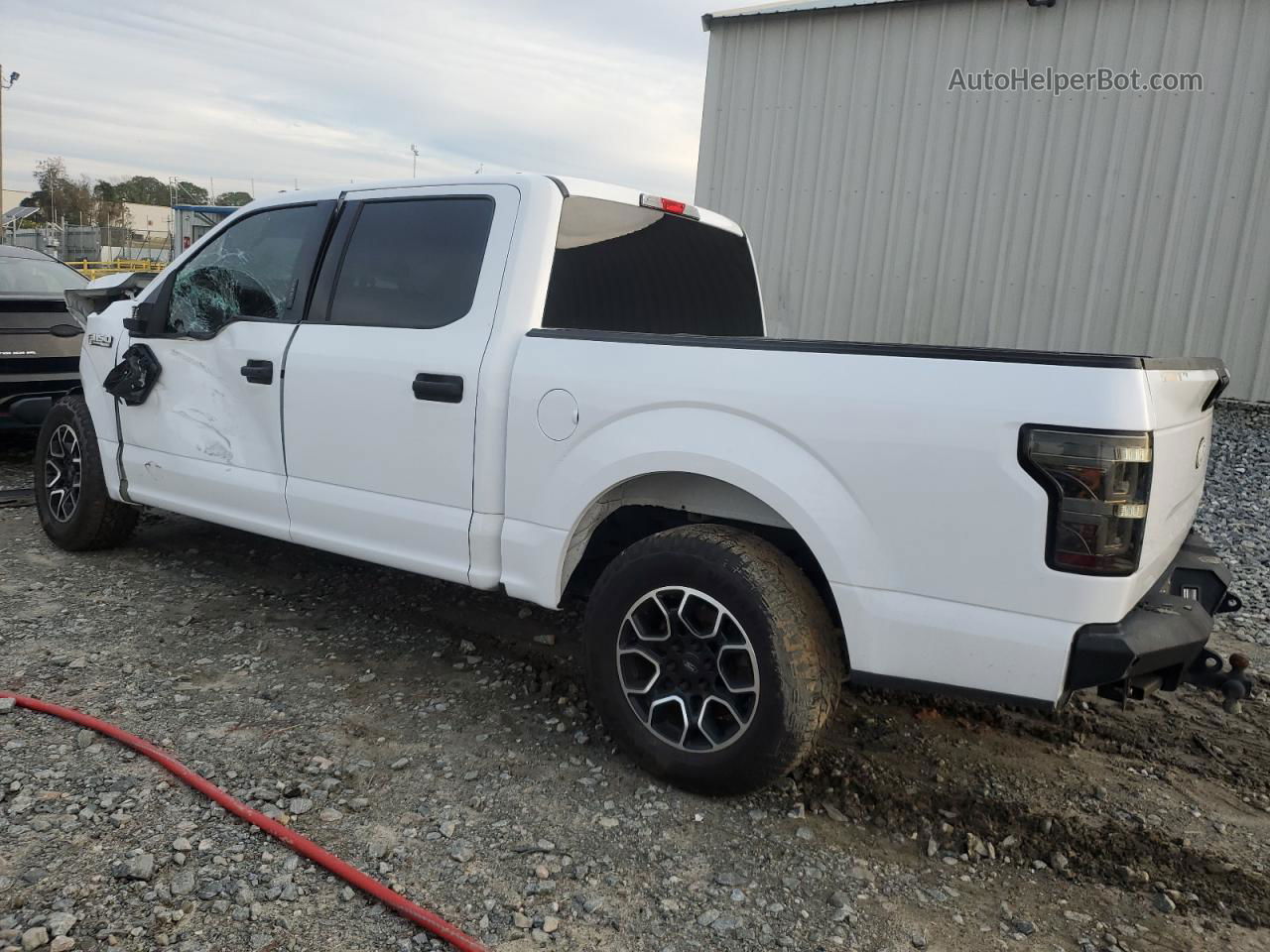 2017 Ford F150 Supercrew White vin: 1FTEW1C81HKC65733