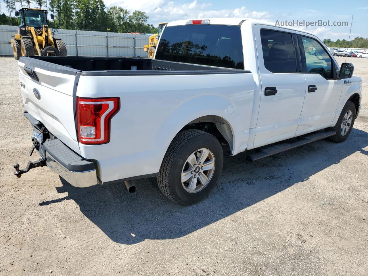 2017 Ford F150 Supercrew White vin: 1FTEW1C88HFB68165