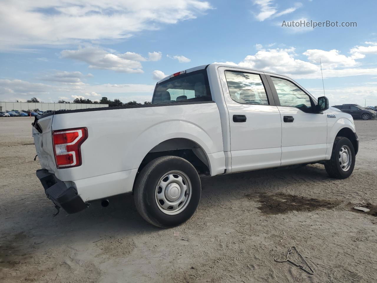 2018 Ford F150 Supercrew White vin: 1FTEW1CB4JFE78945