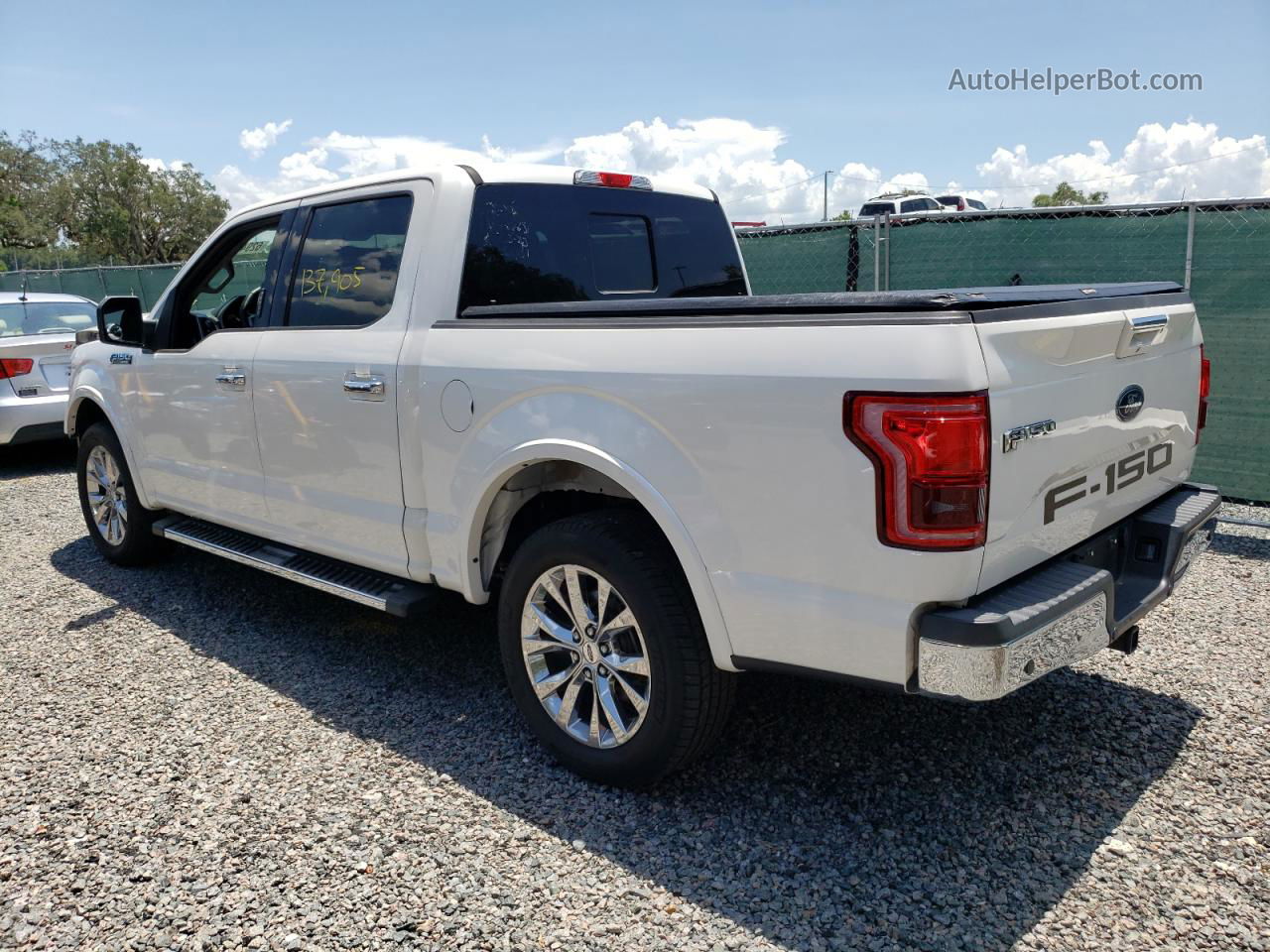 2017 Ford F150 Supercrew White vin: 1FTEW1CF2HFA42463