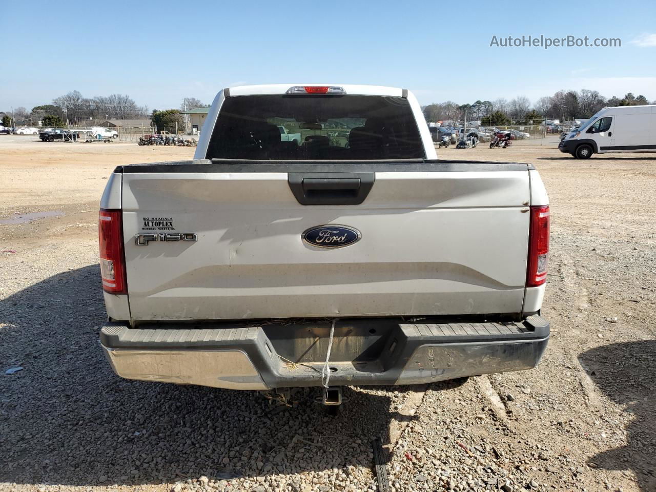 2017 Ford F150 Supercrew White vin: 1FTEW1CF6HFC36638