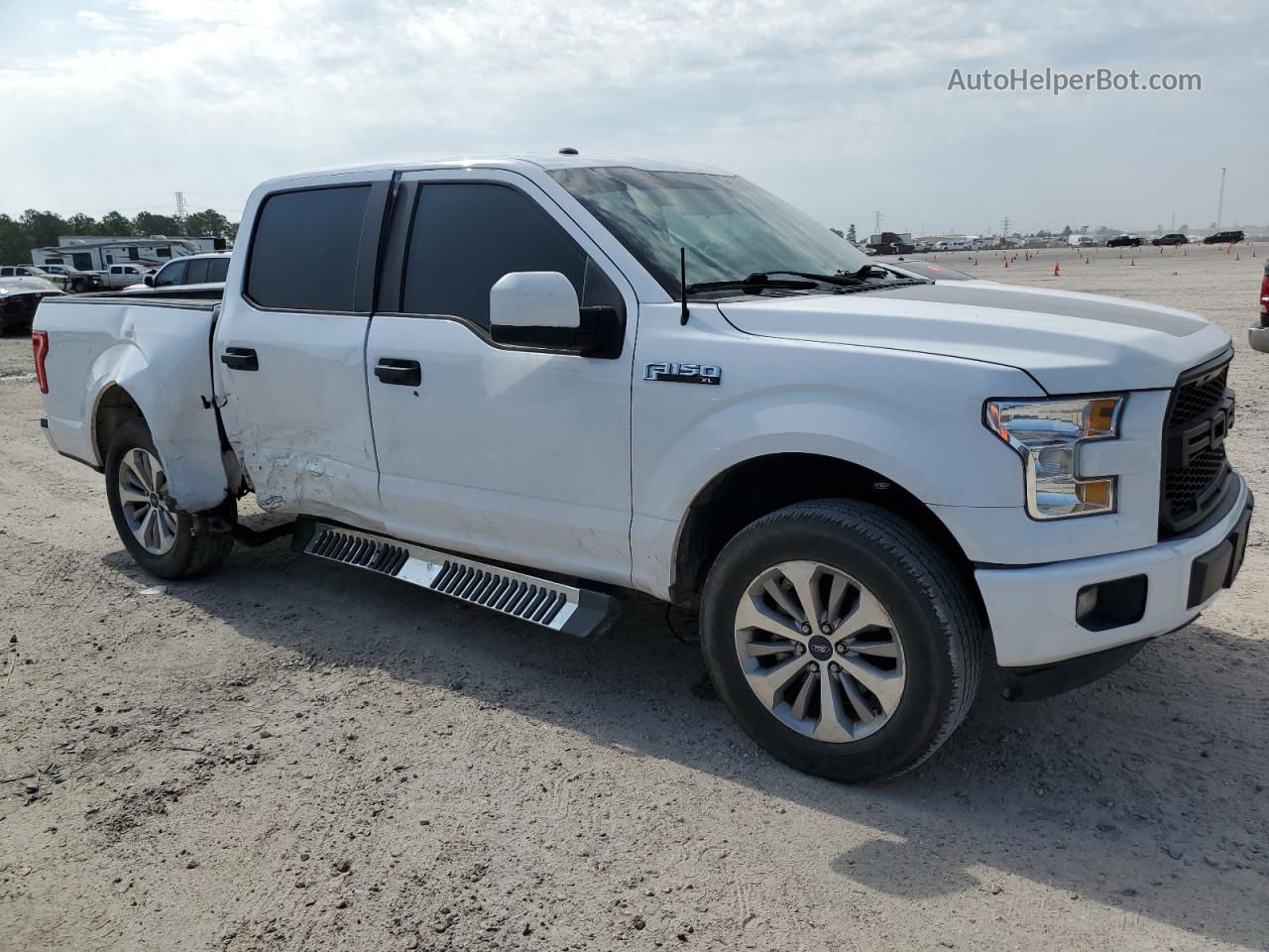 2017 Ford F150 Supercrew White vin: 1FTEW1CFXHKC39307