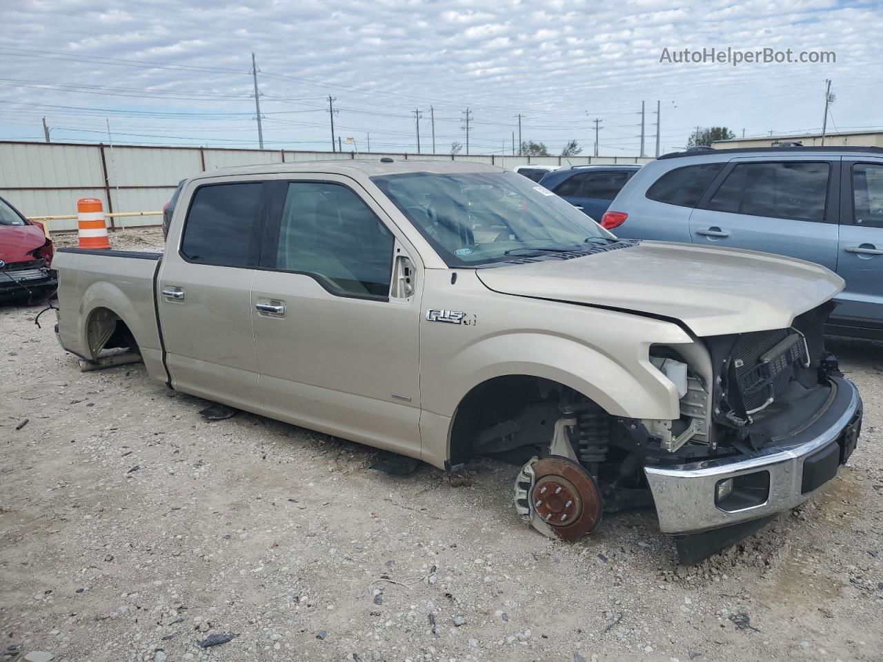 2017 Ford F150 Supercrew Золотой vin: 1FTEW1CG5HKC23623