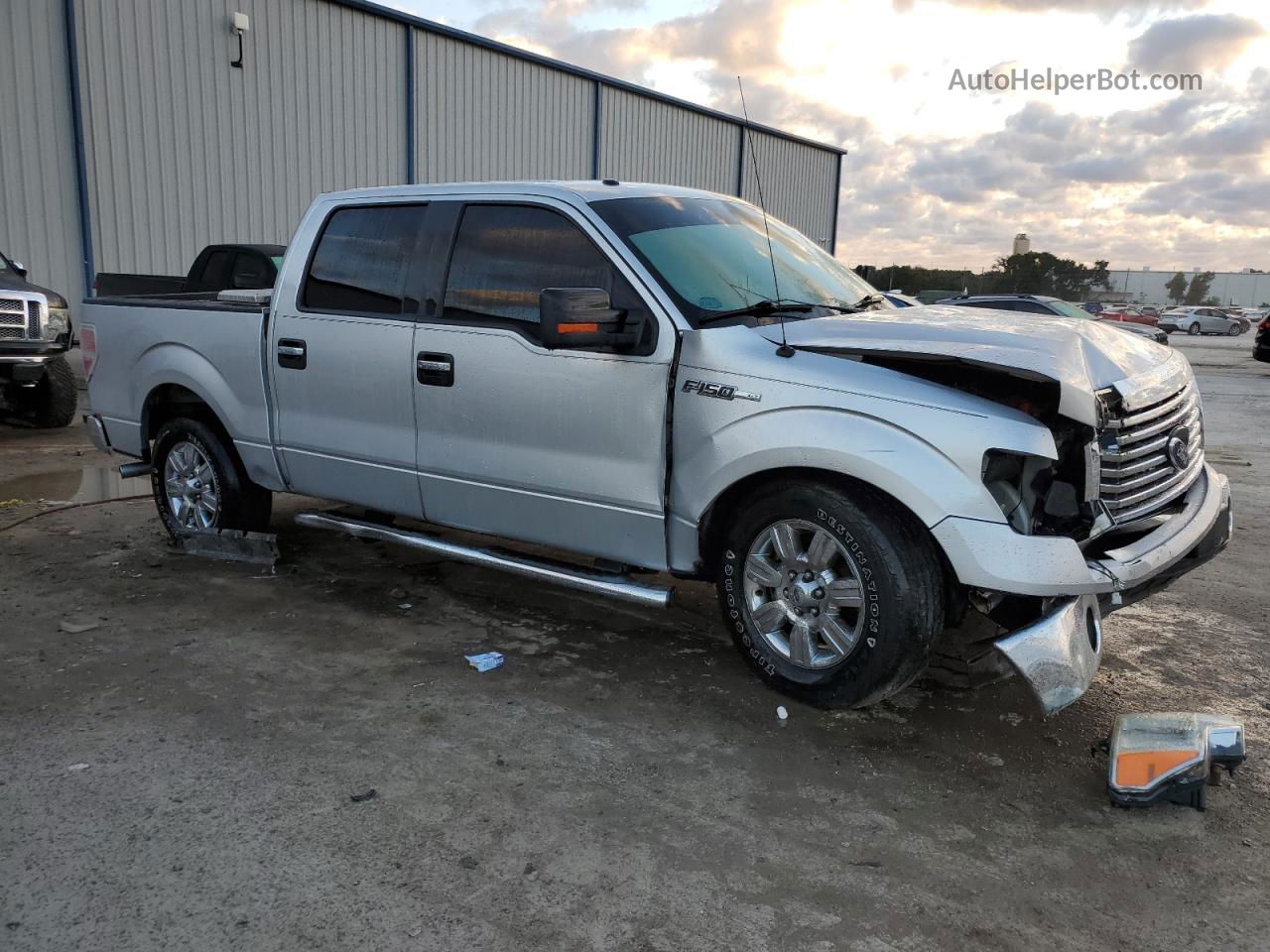 2011 Ford F150 Supercrew Silver vin: 1FTEW1CM3BFB89302