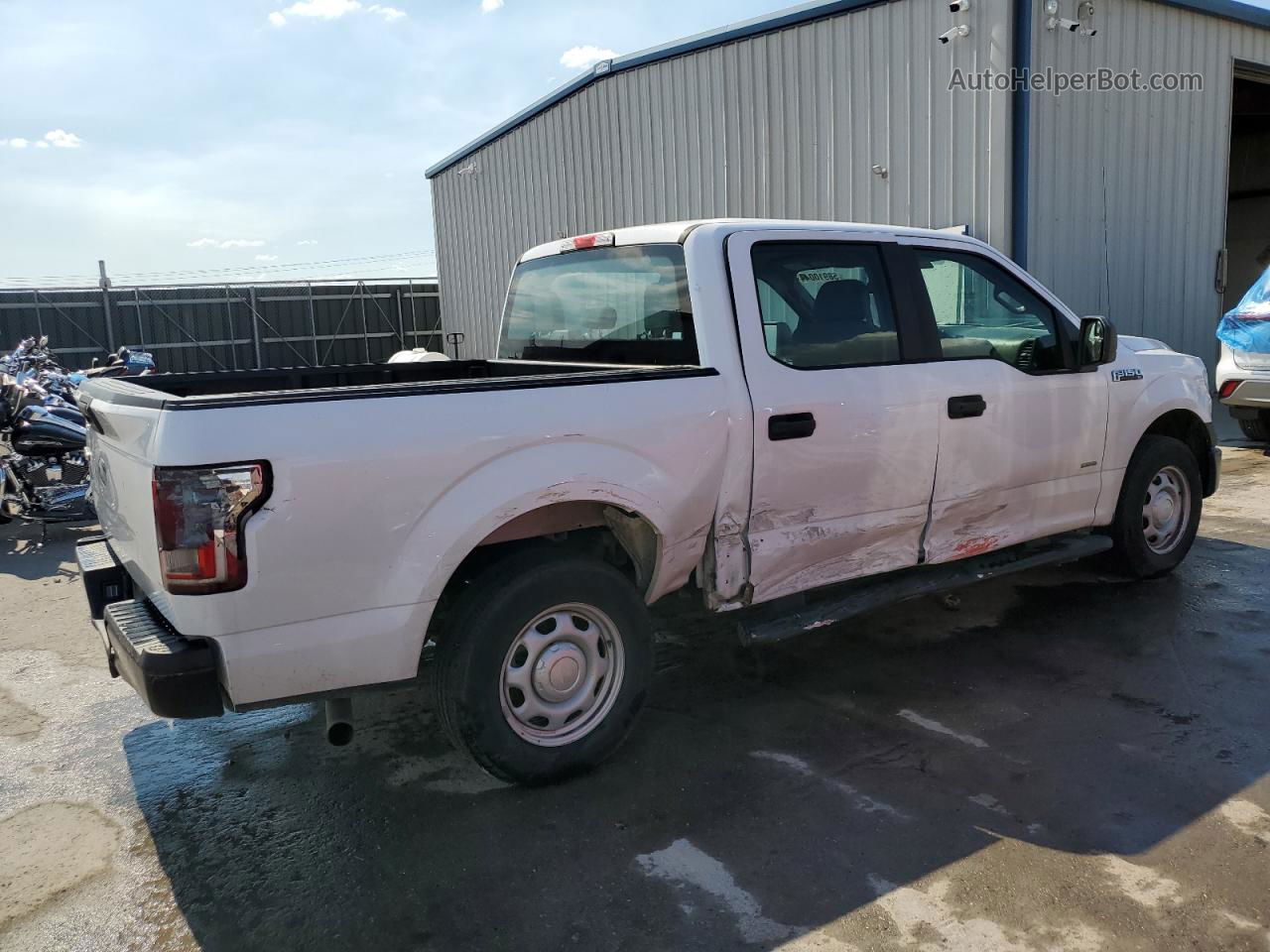 2017 Ford F150 Supercrew White vin: 1FTEW1CP7HKE04433