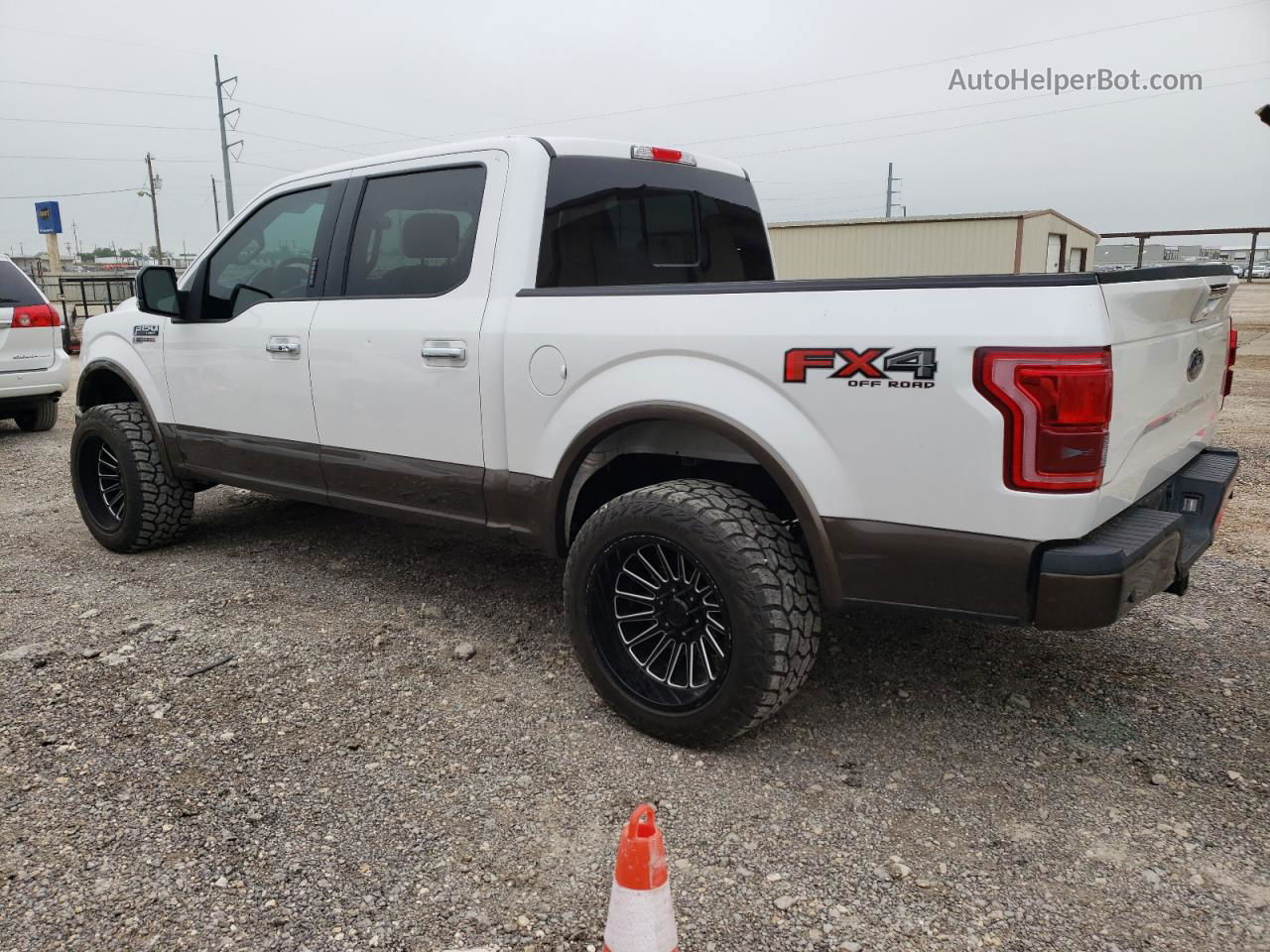 2017 Ford F150 Supercrew White vin: 1FTEW1EF3HKD81236