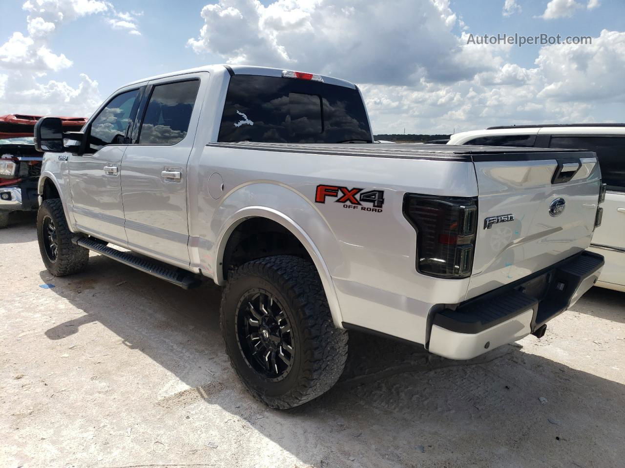 2017 Ford F150 Supercrew Серебряный vin: 1FTEW1EFXHKE16256