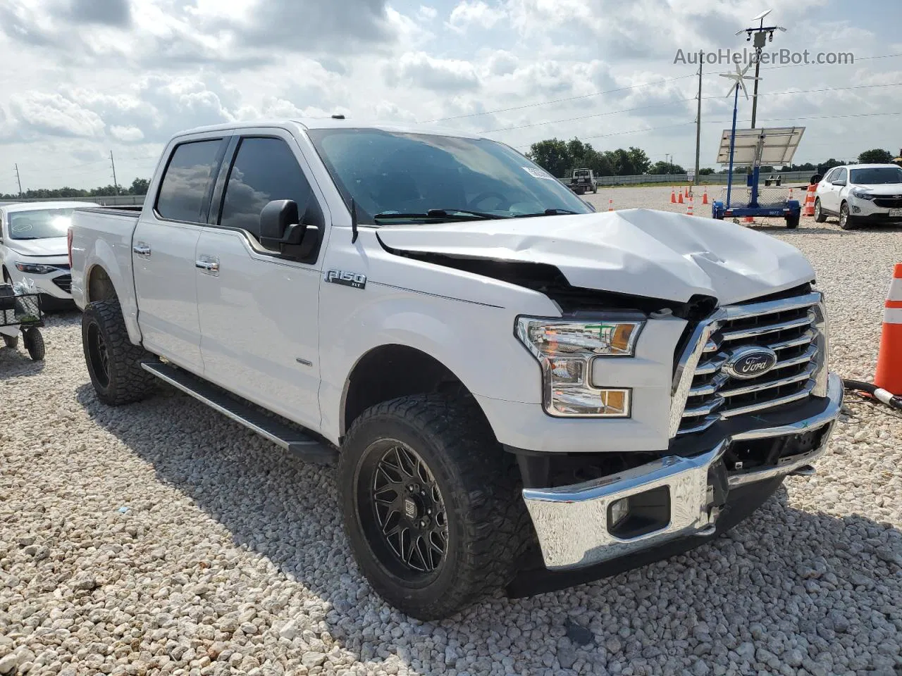 2017 Ford F150 Supercrew White vin: 1FTEW1EG2HKD92978