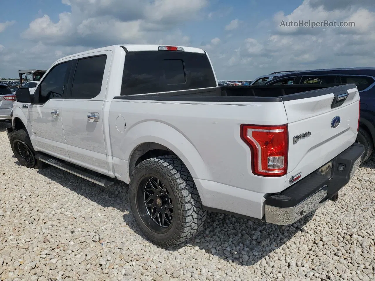 2017 Ford F150 Supercrew White vin: 1FTEW1EG2HKD92978