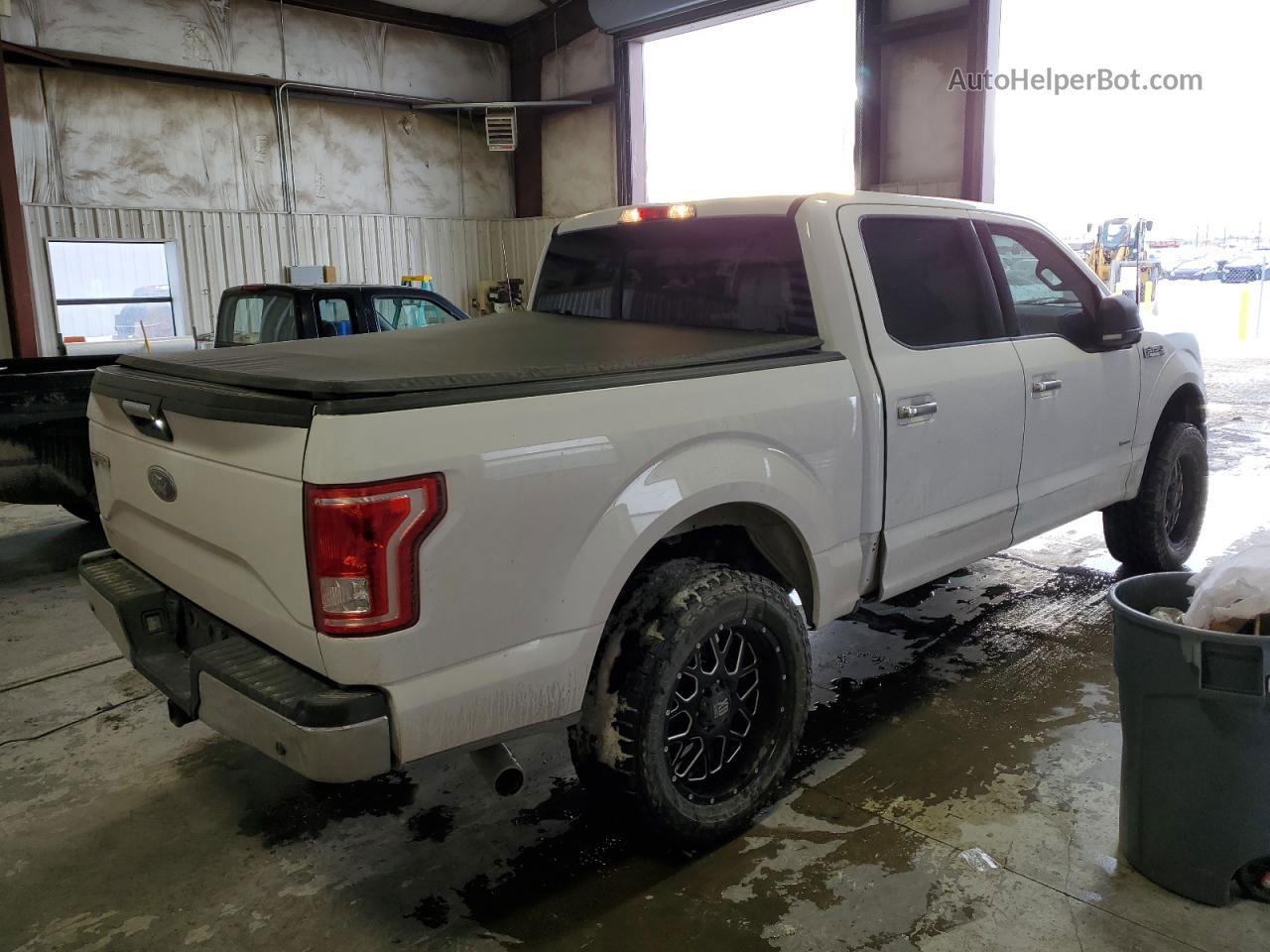 2017 Ford F150 Supercrew White vin: 1FTEW1EG4HKC47134