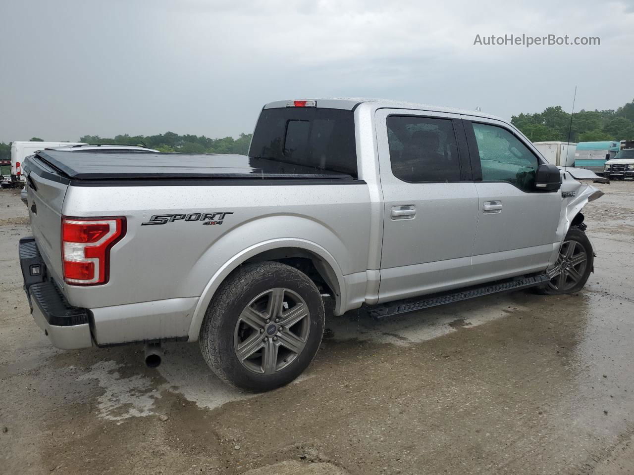 2018 Ford F150 Supercrew Серебряный vin: 1FTEW1EP4JFC87941