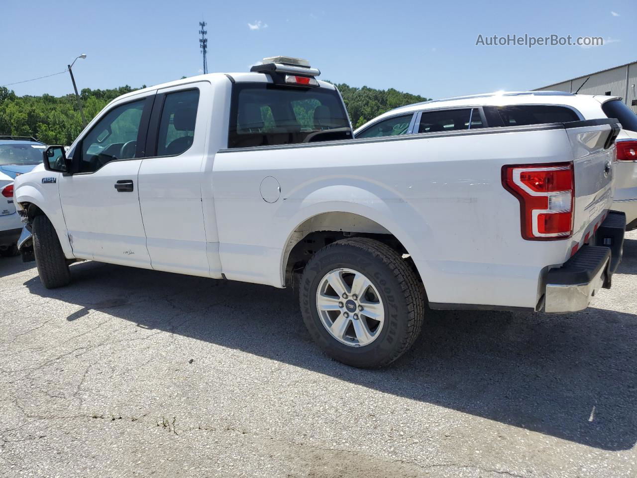 2020 Ford F150 Super Cab White vin: 1FTEX1C53LKD35664