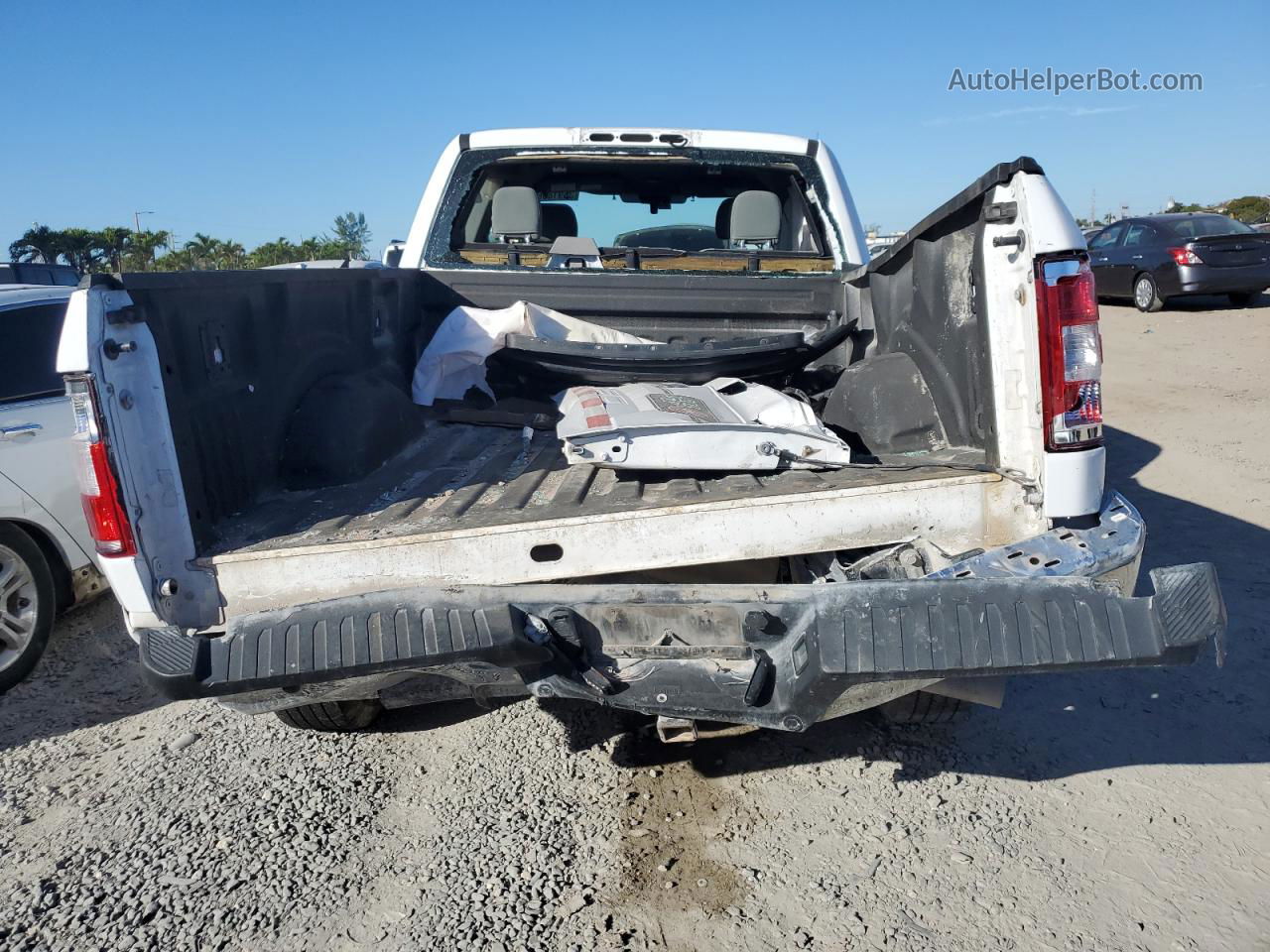 2019 Ford F150 Super Cab White vin: 1FTEX1C55KKD18878