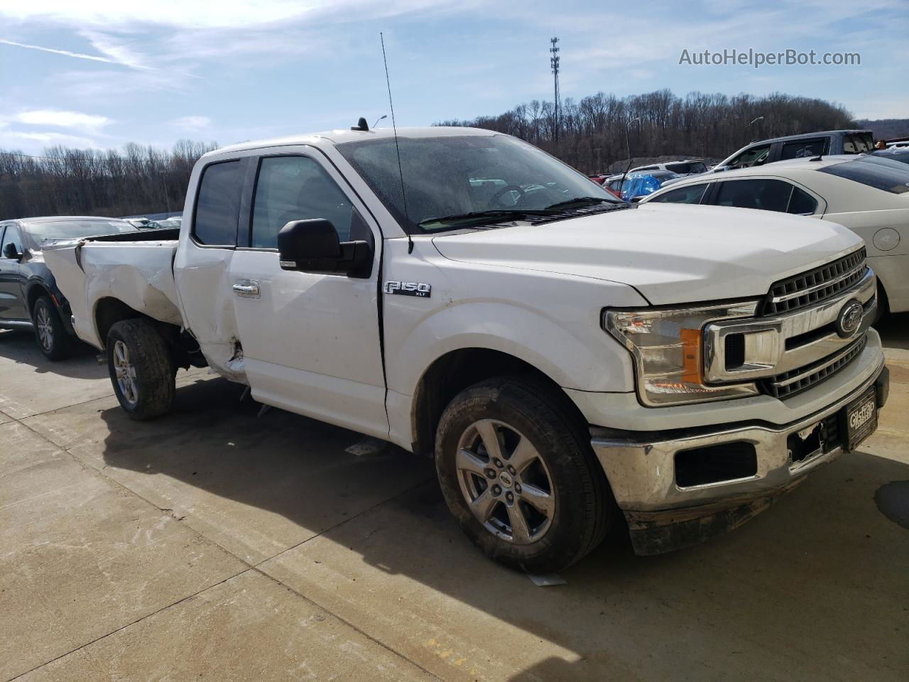 2019 Ford F150 Super Cab White vin: 1FTEX1C59KKE55922