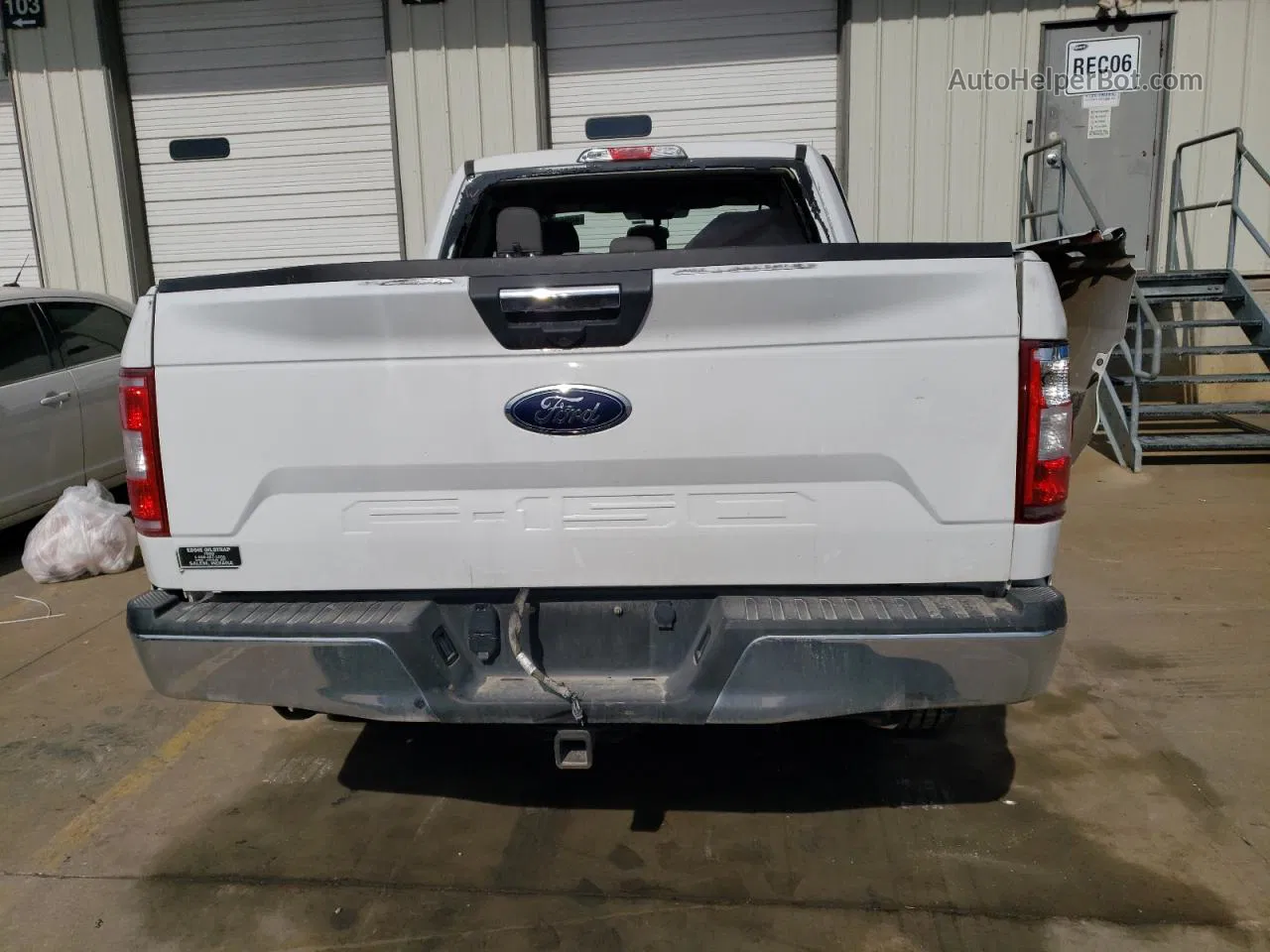 2019 Ford F150 Super Cab White vin: 1FTEX1C59KKE55922