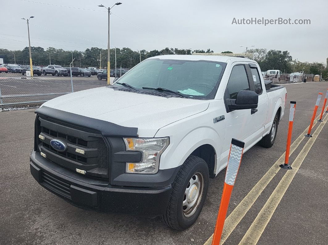 2017 Ford F150 Super Cab vin: 1FTEX1C88HFC38518