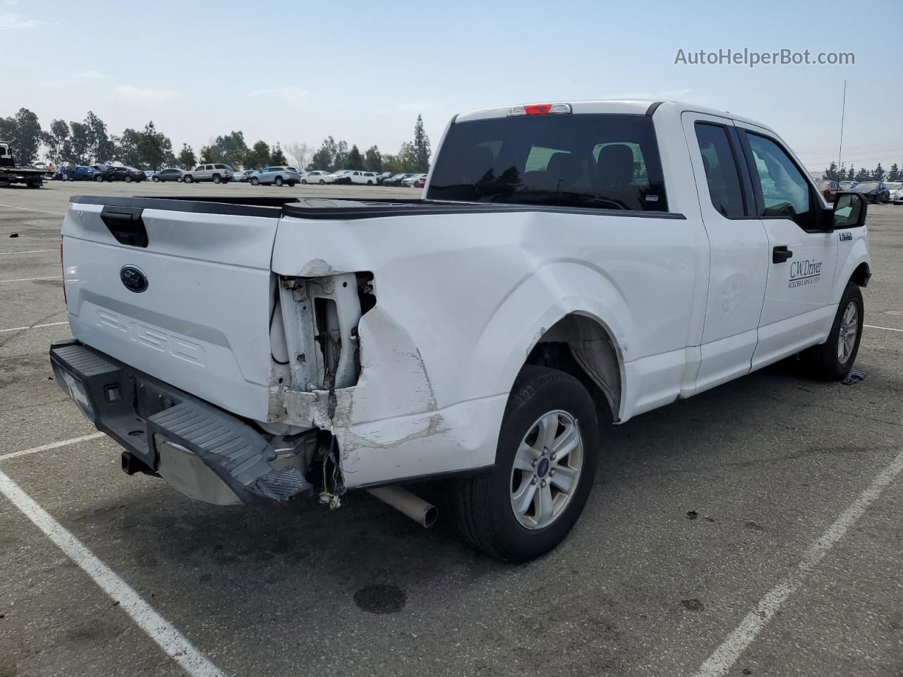 2019 Ford F150 Super Cab White vin: 1FTEX1CB2KKC24155