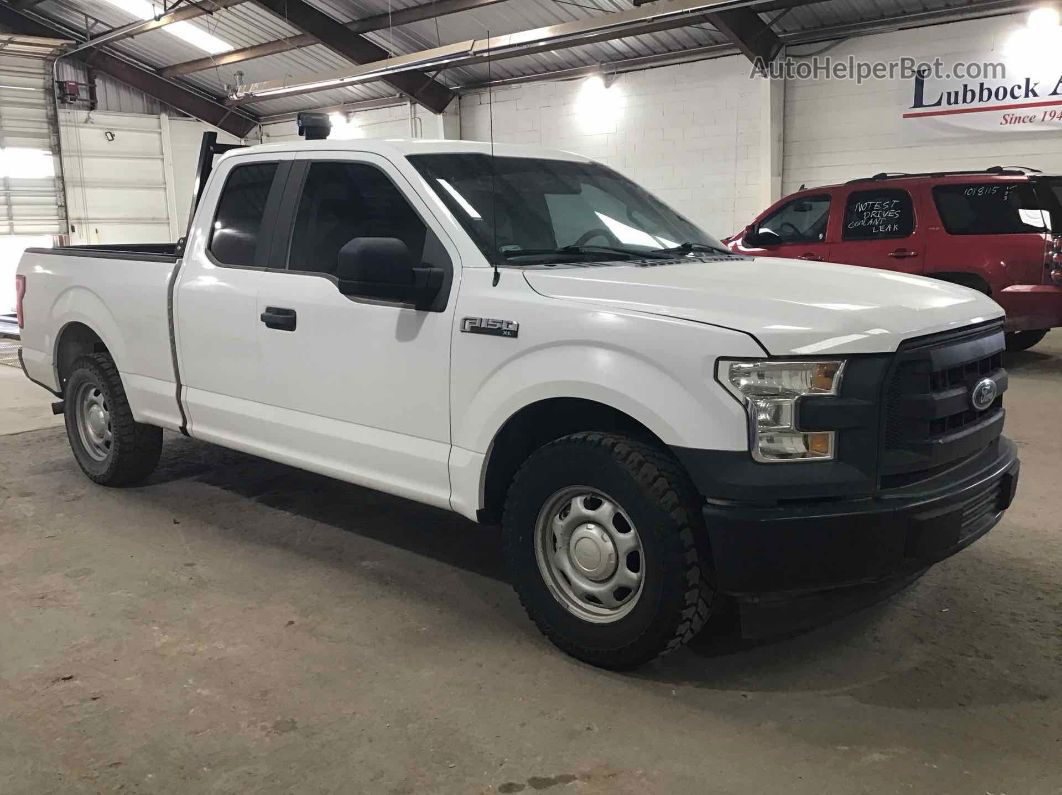 2017 Ford F150 Super Cab vin: 1FTEX1CF1HKC28676