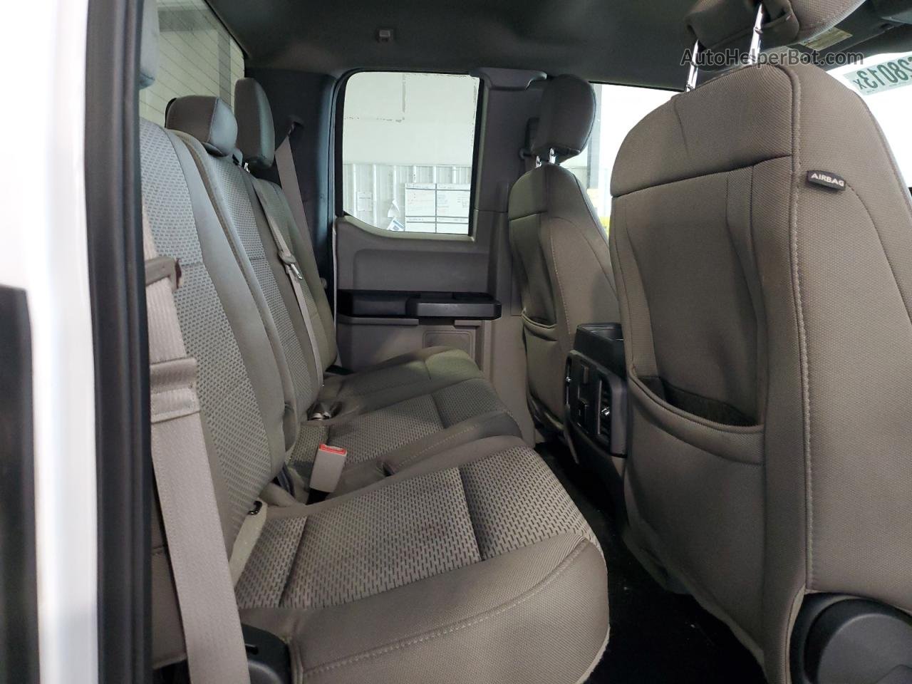 2018 Ford F150 Super Cab White vin: 1FTEX1CG0JKE33954