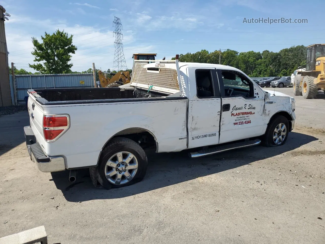 2014 Ford F150 Super Cab White vin: 1FTEX1CM5EFA54128