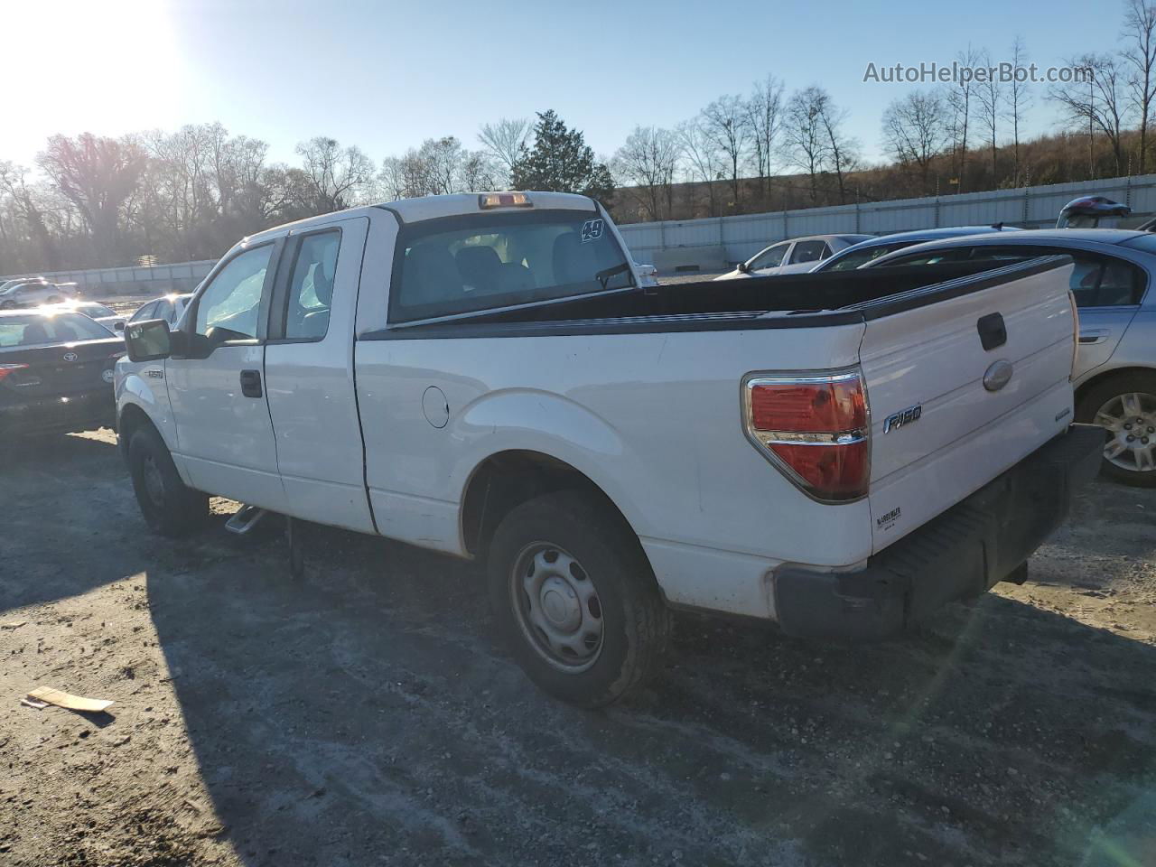 2011 Ford F150 Super Cab White vin: 1FTEX1CM8BFC07175