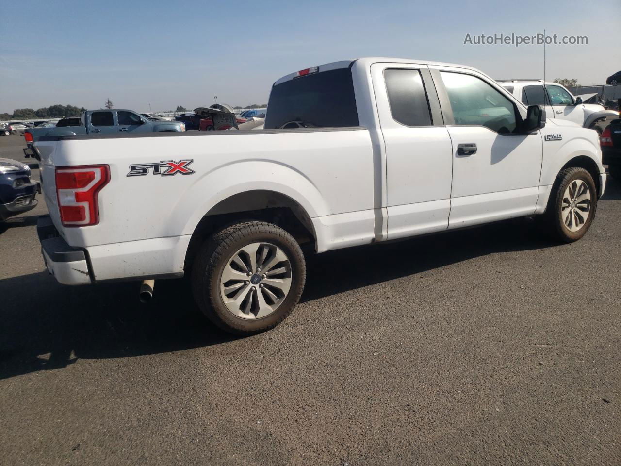 2018 Ford F150 Super Cab White vin: 1FTEX1CP5JKD70219