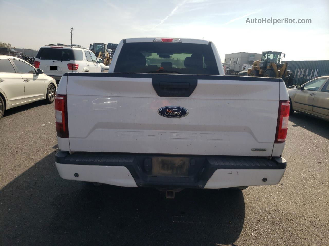 2018 Ford F150 Super Cab White vin: 1FTEX1CP5JKD70219