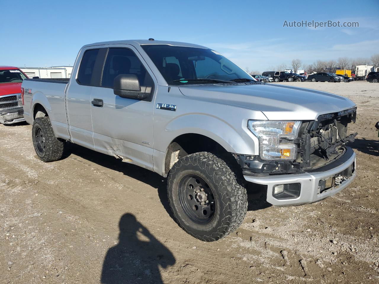 2017 Ford F150 Super Cab Серебряный vin: 1FTEX1CPXHFB29212