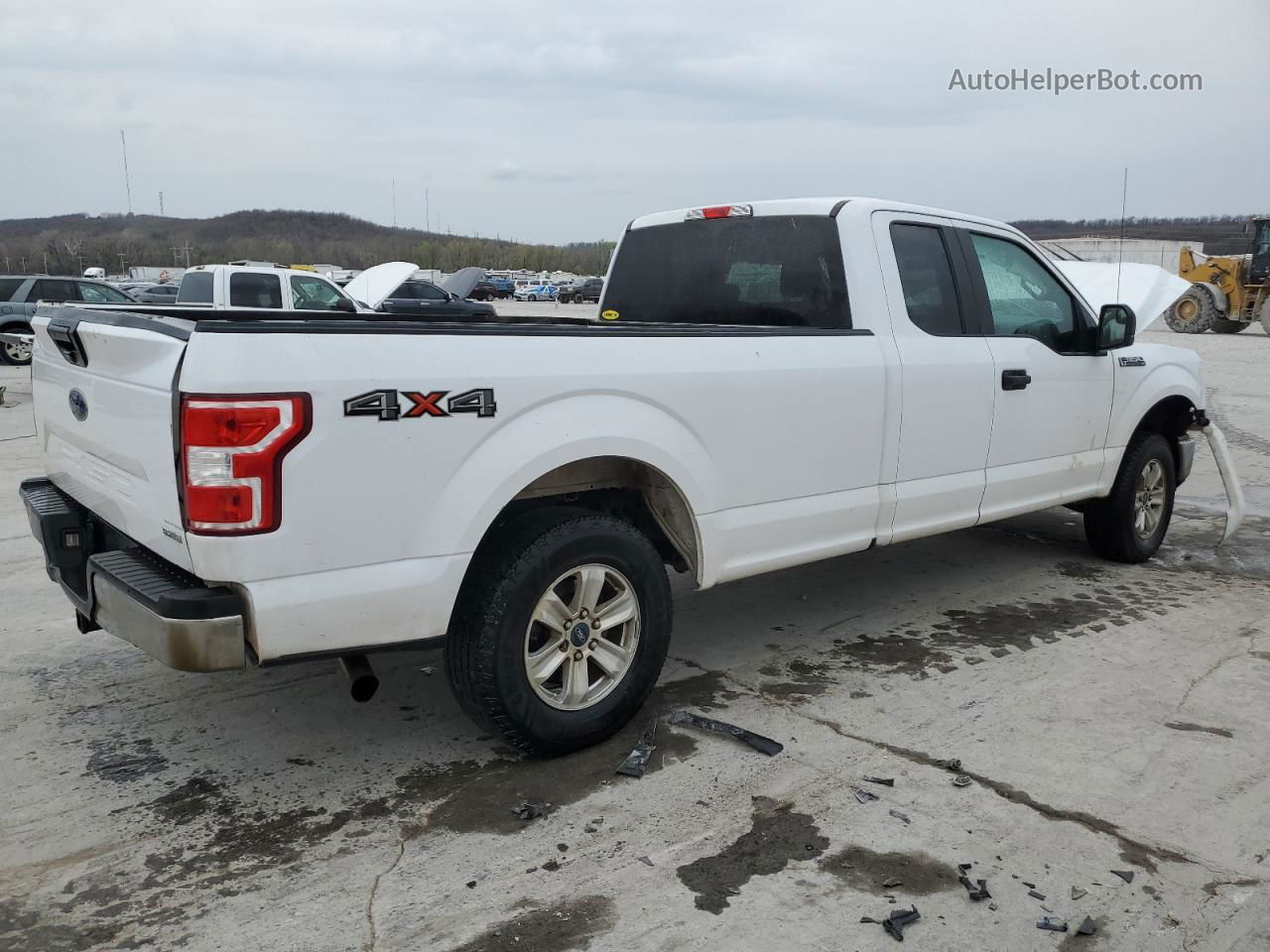 2018 Ford F150 Super Cab White vin: 1FTEX1E50JKF95532