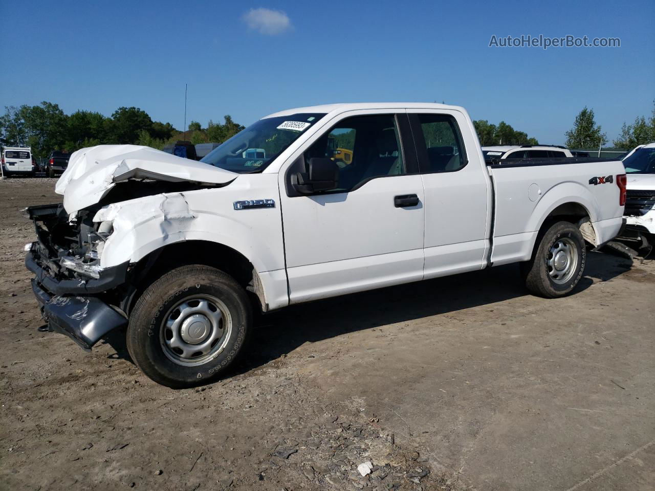 2019 Ford F150 Super Cab White vin: 1FTEX1EB3KKE87624