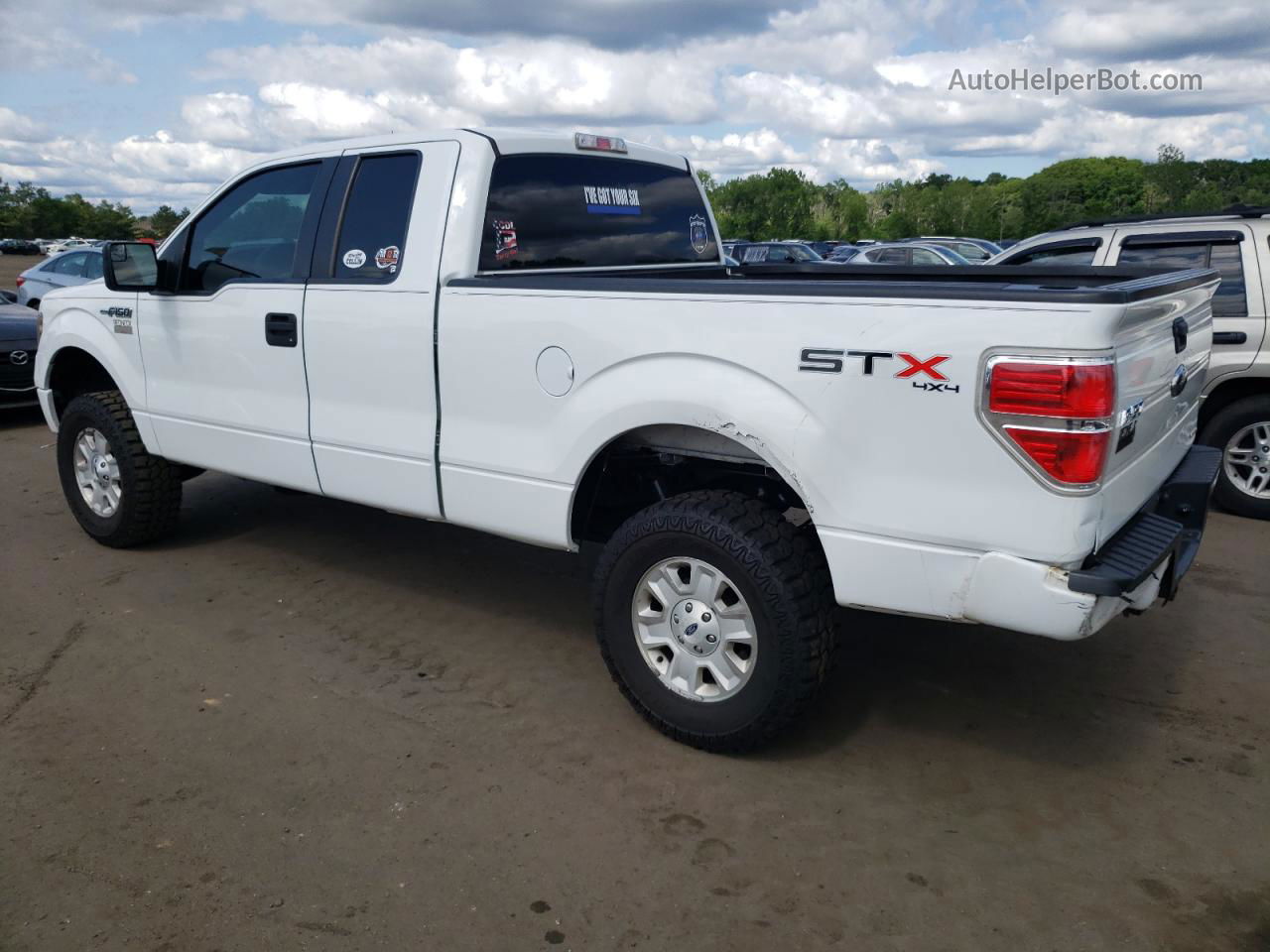 2011 Ford F150 Super Cab White vin: 1FTEX1EM5BFA29013