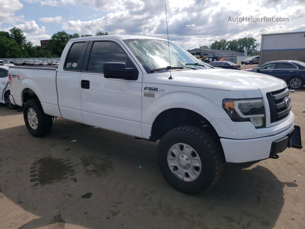 2011 Ford F150 Super Cab Белый vin: 1FTEX1EM5BFA29013