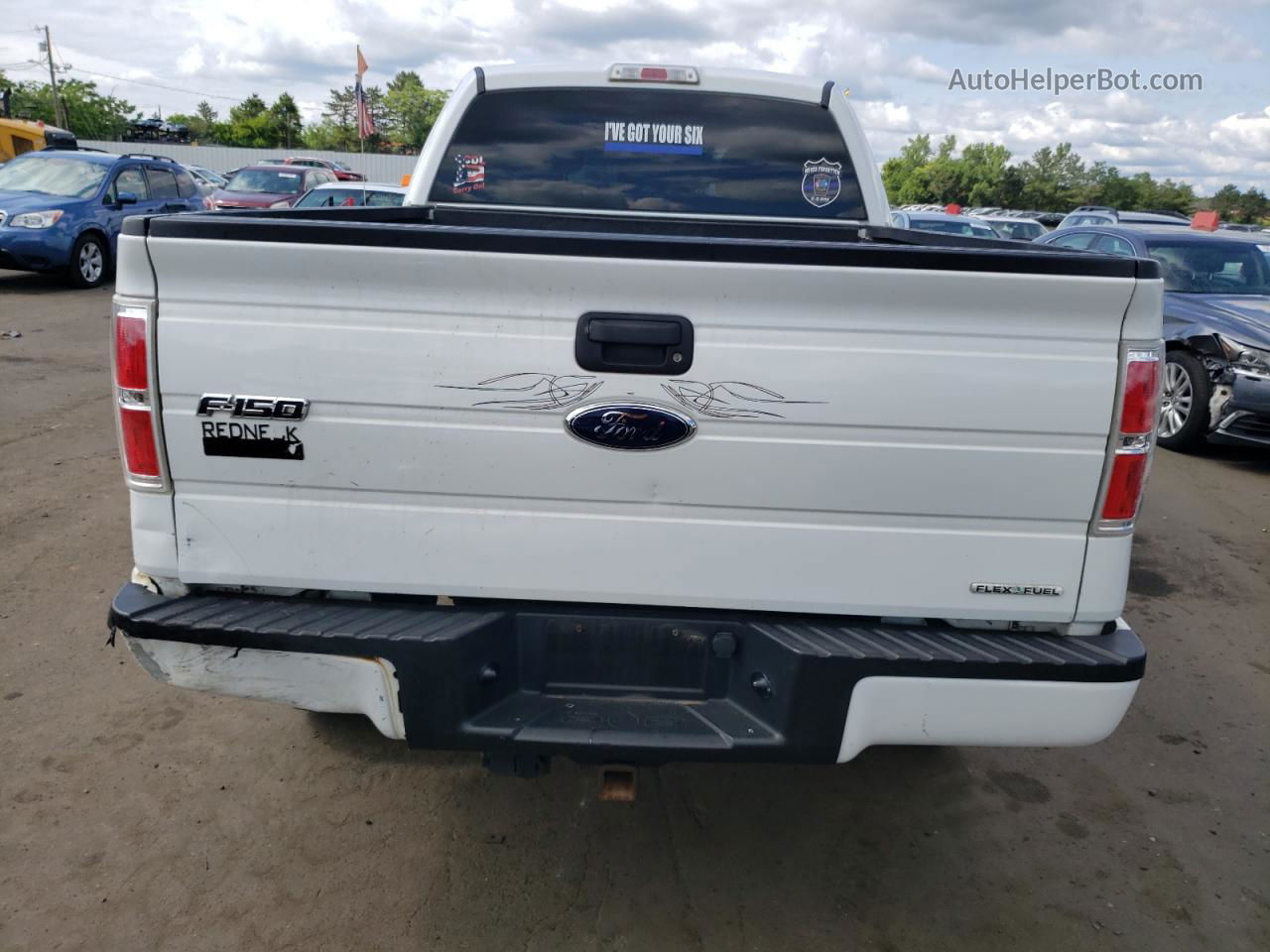 2011 Ford F150 Super Cab White vin: 1FTEX1EM5BFA29013