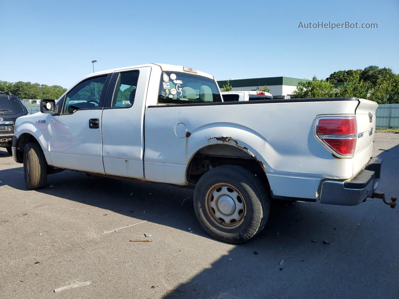 2011 Ford F150 Super Cab White vin: 1FTEX1EM7BFB94545