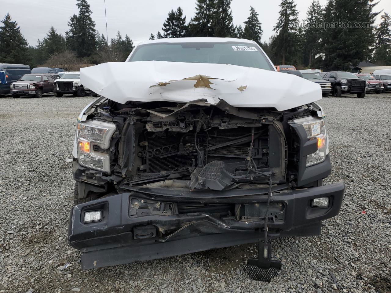 2017 Ford F150 Super Cab White vin: 1FTEX1EP4HKD82661