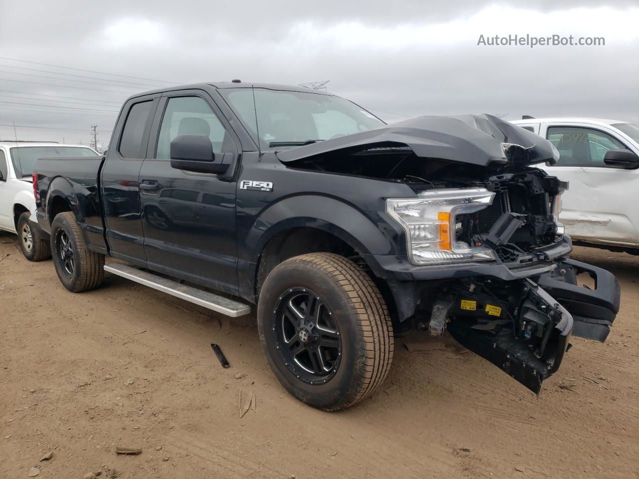 2018 Ford F150 Super Cab Black vin: 1FTEX1EPXJFC11721