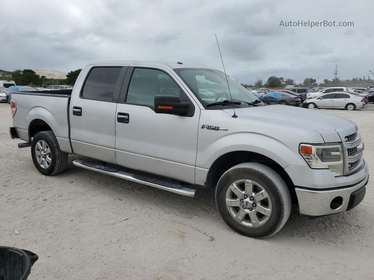 2014 Ford F150 Supercrew Серебряный vin: 1FTFW1CF2EKF69751